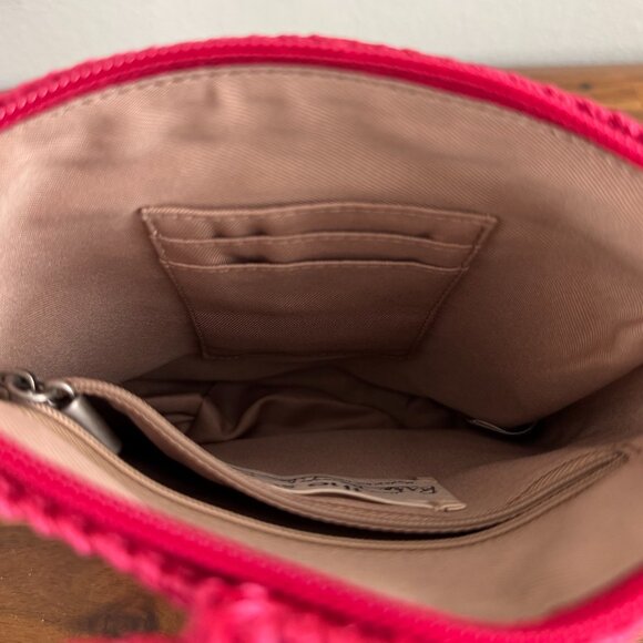 The Sak - Ayla Ring Handle Hand Crochet Flower Pouch in Magenta - Picture 5 of 7